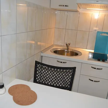 Permarinus * Podstrana